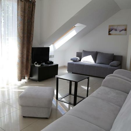 Apartament Ams A12 Rewal Bagian luar foto