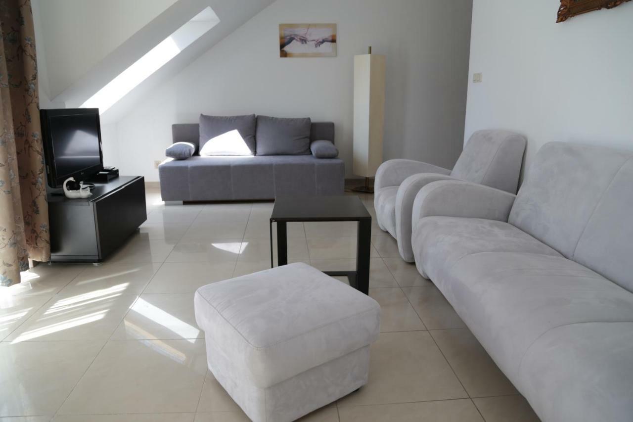 Apartament Ams A12 Apartment Rewal Bagian luar foto